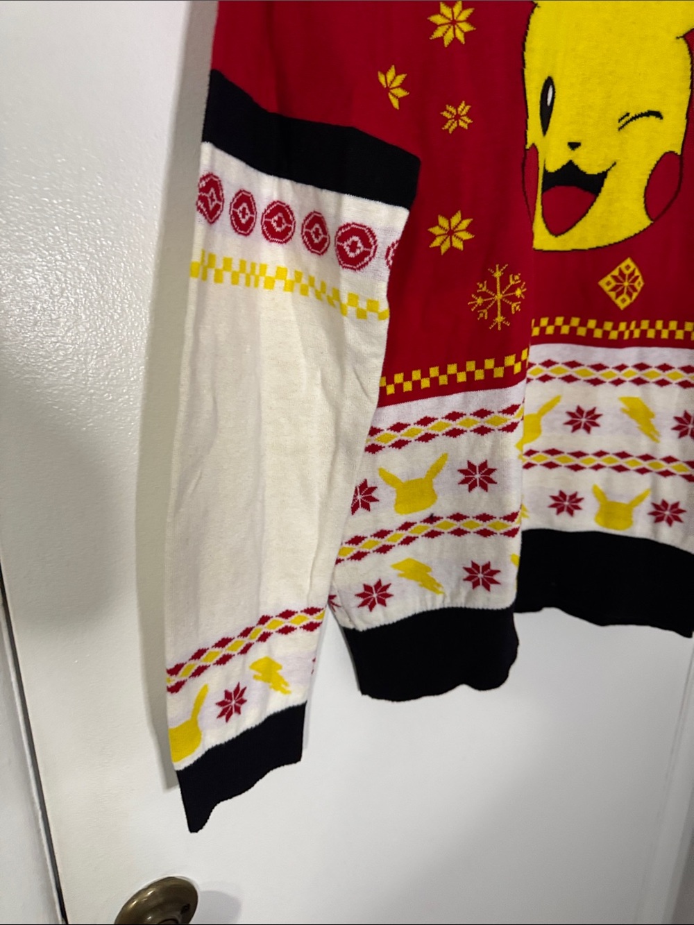Welovefine Men’s Medium Pikachu Red & Yellow Ugly Christmas Sweater - Picture 6 of 10
